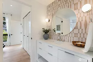 7421 Bagley Ave N, Seattle, WA 98103 - Photo 21