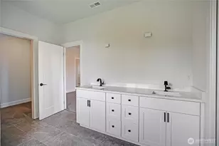 1458 Larkspur Ln, Camano Island, WA 98282 - Photo 25