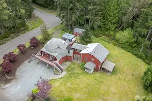 9203 Kootenai Dr, Anderson Island, WA 98303 - Photo 37