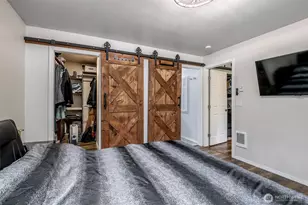 9203 Kootenai Dr, Anderson Island, WA 98303 - Photo 25