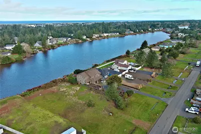 509 E Chance A La Mer NE, Ocean Shores, WA 98569 - Photo 25