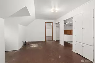 728 Dakota St, Raymond, WA 98577 - Photo 15