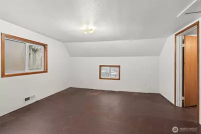 728 Dakota Street, Raymond, WA 98577 - Photo 17