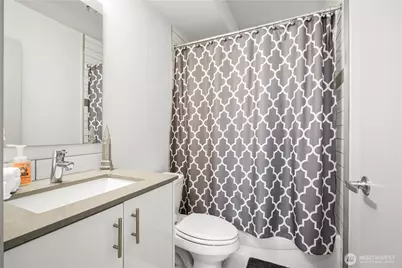 321 W Olympic Place #A, Seattle, WA 98119 - Photo 17