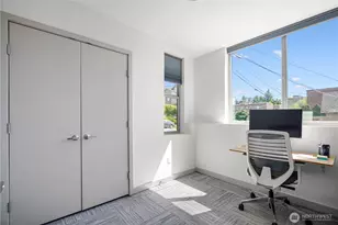 321 W Olympic Pl, Seattle, WA 98119 - Photo 15