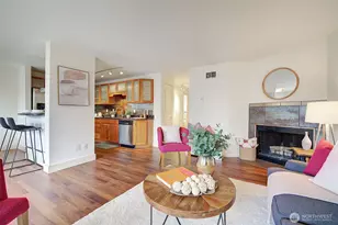 11058 NE 33rd Pl, Bellevue, WA 98004 - Photo 7