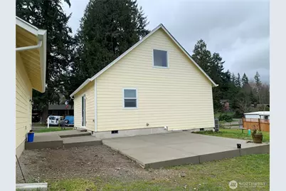 2439 Cedar Street E, Port Orchard, WA 98366 - Photo 13