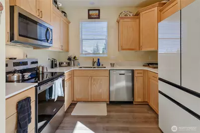 2439 Cedar Street E, Port Orchard, WA 98366 - Photo 9