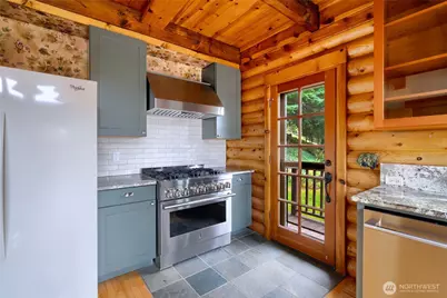 414 Little Acres Drive, Oak Harbor, WA 98277 - Photo 11