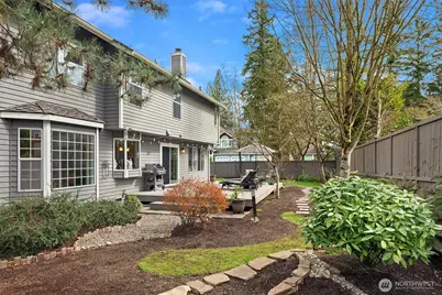 4079 240th Place SE, Sammamish, WA 98029 - Photo 31