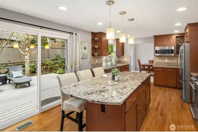 4079 240th Place SE, Sammamish, WA 98029 - Photo 13