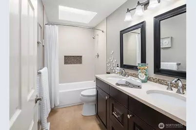 4079 240th Place SE, Sammamish, WA 98029 - Photo 27