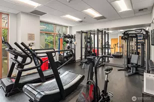 1100 106th Ave NE, Bellevue, WA 98004 - Photo 31