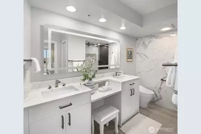 1100 106th Avenue NE #611, Bellevue, WA 98004 - Photo 17