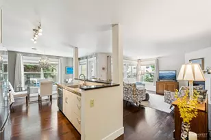 22910 90th Ave W, Edmonds, WA 98026 - Photo 3