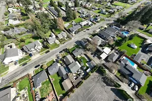 720 9th St SW, Puyallup, WA 98371 - Photo 27