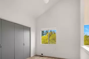 2601 E Aloha St, Seattle, WA 98112 - Photo 15