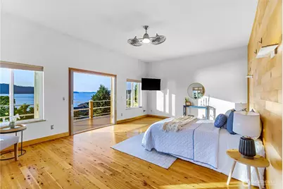 3643 Beach Drive E, Port Orchard, WA 98366 - Photo 17