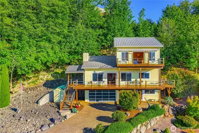 3643 Beach Drive E, Port Orchard, WA 98366 - Photo 3