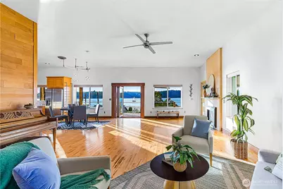 3643 Beach Drive E, Port Orchard, WA 98366 - Photo 7