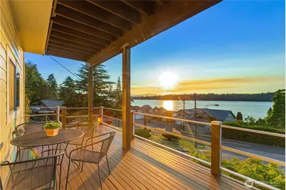 3643 Beach Drive E, Port Orchard, WA 98366 - Photo 33