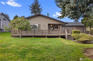 1874 Edgewood Dr, Camano Island, WA 98282 - Photo 7
