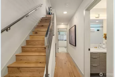 1122 5th Avenue N, Seattle, WA 98109 - Photo 15