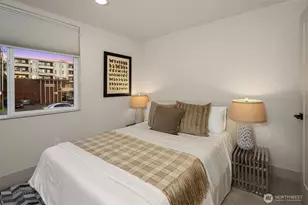 1122 5th Ave N, Seattle, WA 98109 - Photo 11