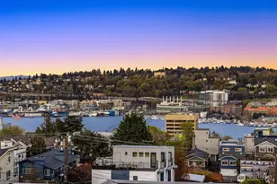 1122 5th Ave N, Seattle, WA 98109 - Photo 33