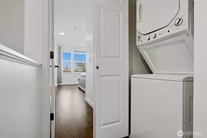 2680 139th Avenue SE #102, Bellevue, WA 98005 - Photo 19