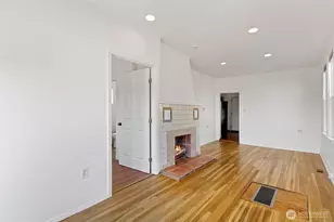 913 24th Ave E, Seattle, WA 98112 - Photo 15