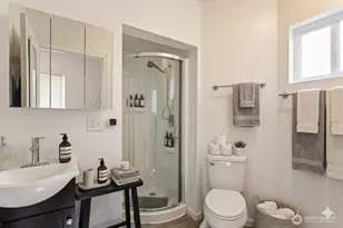 913 24th Ave E, Seattle, WA 98112 - Photo 11