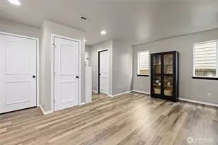 17621 74th Ave Ct E, Puyallup, WA 98375 - Photo 3