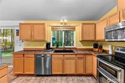 70 E Capital Peak Drive, Shelton, WA 98584 - Photo 9