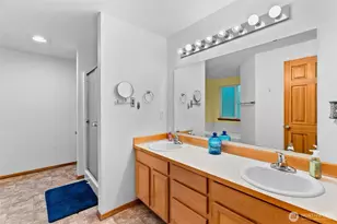 70 E Capital Peak Dr, Shelton, WA 98584 - Photo 13