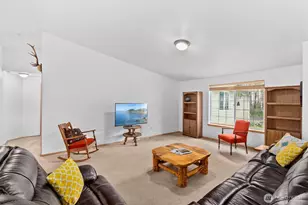 70 E Capital Peak Dr, Shelton, WA 98584 - Photo 3