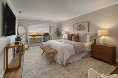 2565 Dexter Ave N #401, Seattle, WA 98109 - Photo 23