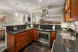2565 Dexter Ave N, Seattle, WA 98109 - Photo 19