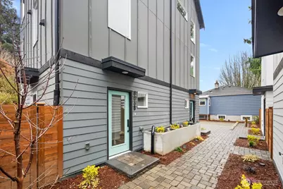 806 B S Rose Street, Seattle, WA 98108 - Photo 1