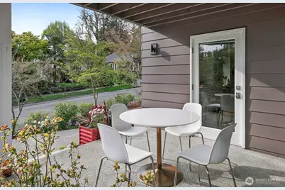 3203 E James Street, Seattle, WA 98122 - Photo 29
