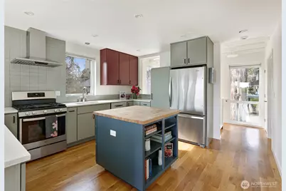 3203 E James Street, Seattle, WA 98122 - Photo 7