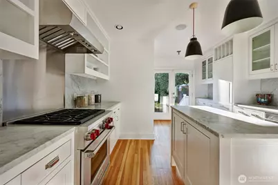 719 35th Avenue, Seattle, WA 98122 - Photo 15