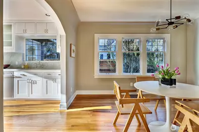 719 35th Avenue, Seattle, WA 98122 - Photo 9