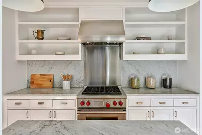 719 35th Avenue, Seattle, WA 98122 - Photo 13