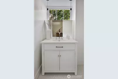 719 35th Avenue, Seattle, WA 98122 - Photo 29