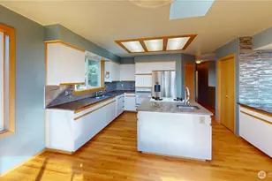 17290 Soundview Rd, Mount Vernon, WA 98274 - Photo 13