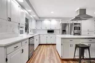 12001 Robinhood Ln, Snohomish, WA 98290 - Photo 13