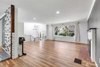 12001 Robinhood Lane, Snohomish, WA 98290 - Photo 7