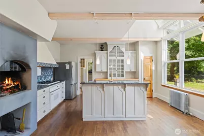 5513 Homestead Lane, Anacortes, WA 98221 - Photo 11