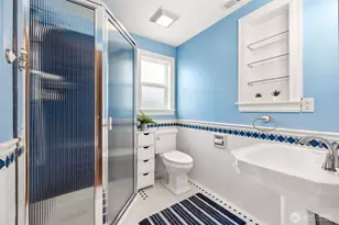 2819 NW 68th St, Seattle, WA 98117 - Photo 19